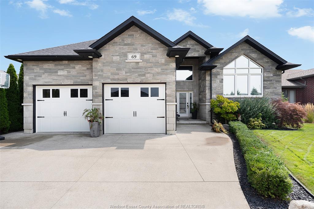 69-conservation-boulevard-kingsville-ontario-26019940
