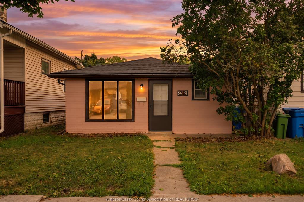 949-ellrose-avenue-windsor-ontario-26019960