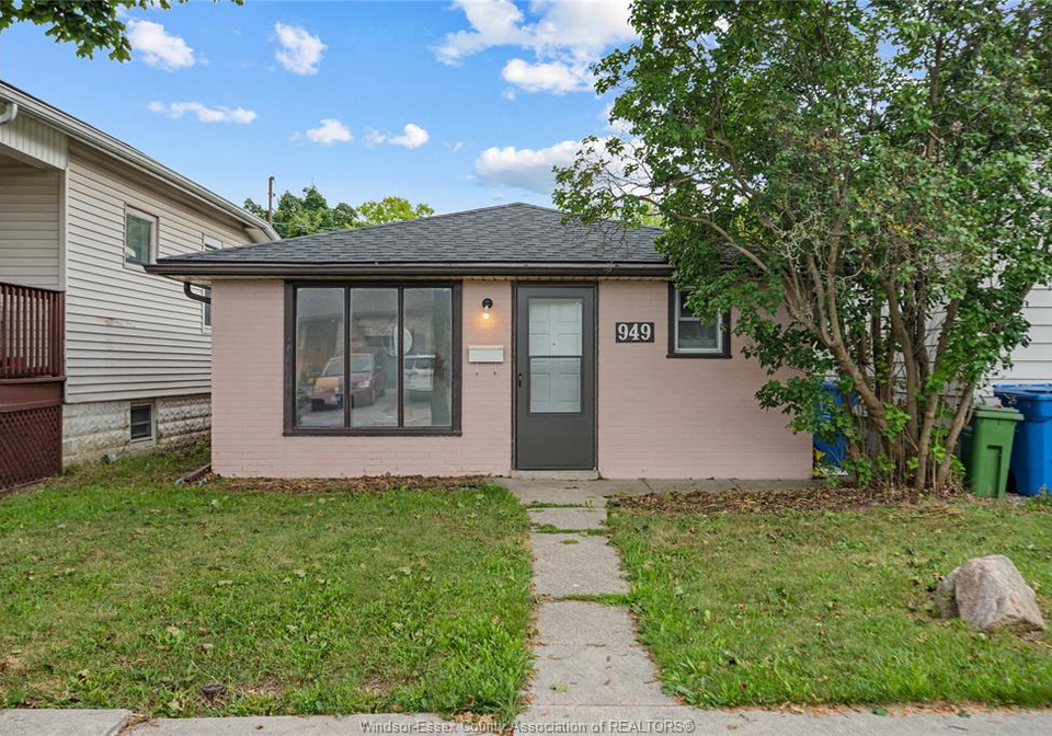 949-ellrose-avenue-windsor-ontario-26019960