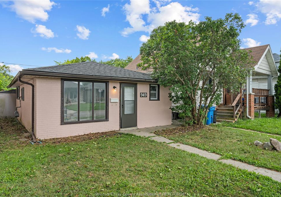 949-ellrose-avenue-windsor-ontario-26019960