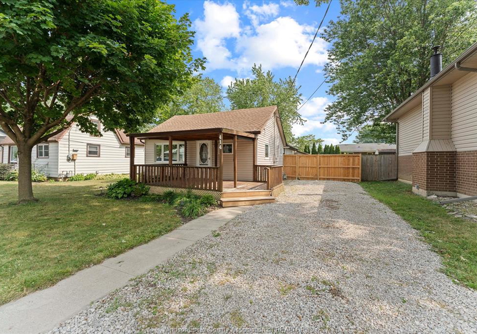 414-st-louis-belle-river-ontario-26020006