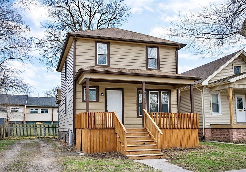 3463-harris-street-windsor-ontario-26020014