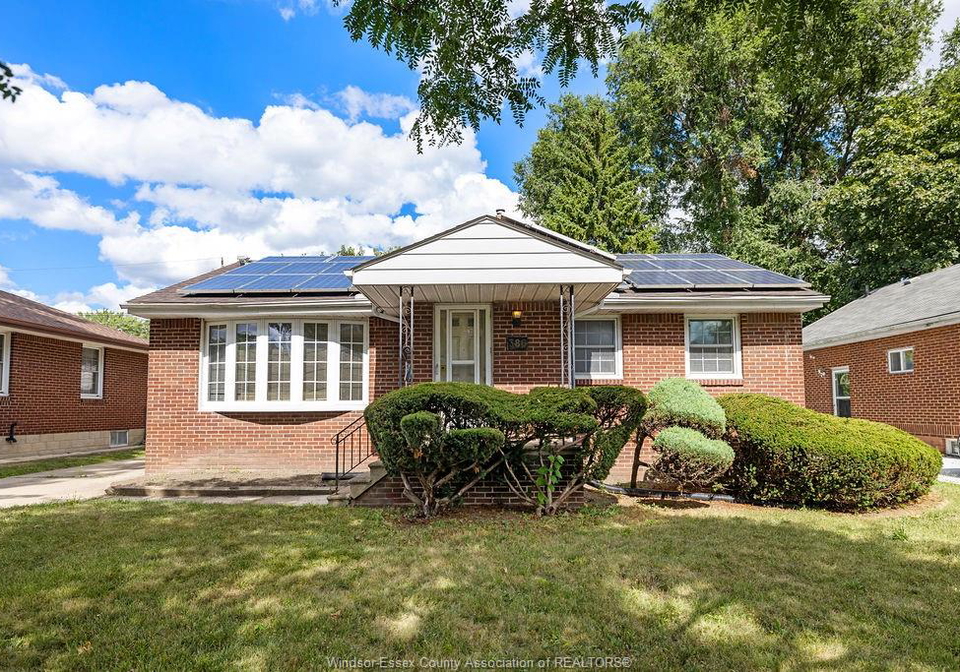 386-partington-avenue-windsor-ontario-26020048