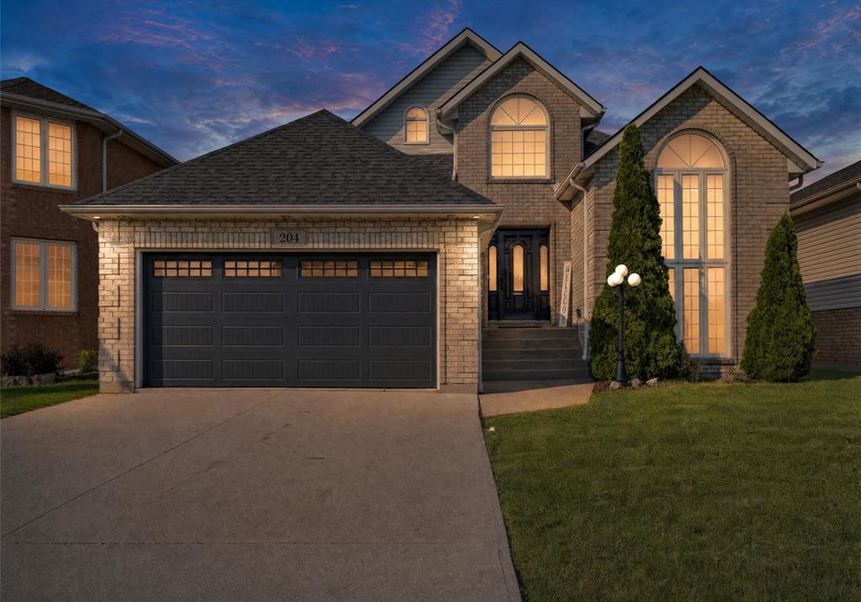204-hampton-crescent-windsor-ontario-26020054
