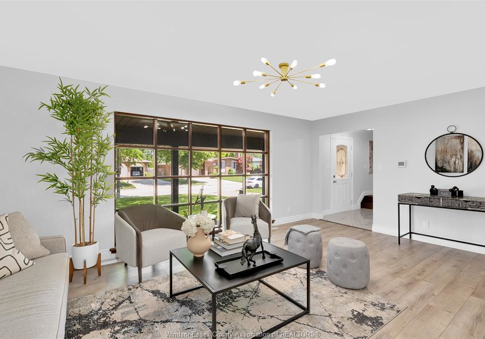 3045-claxton-court-windsor-ontario-26020106