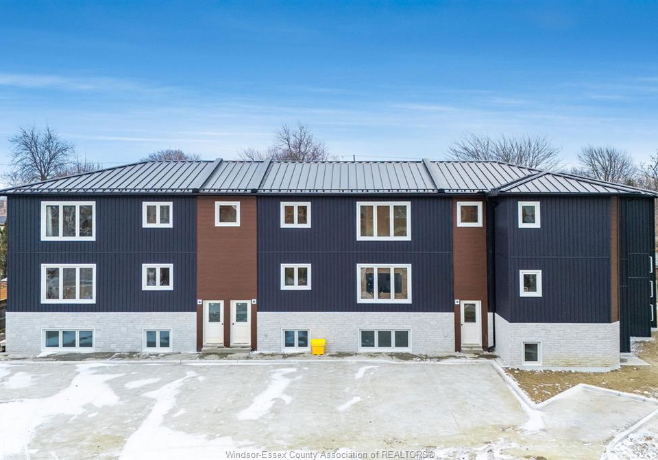 4-bruce-avenue-leamington-ontario-26020108