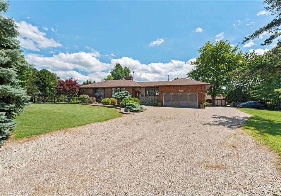 9601-county-road-18-amherstburg-ontario-26020123