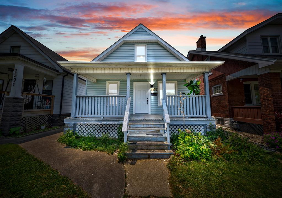 1387-lincoln-road-windsor-ontario-26020127
