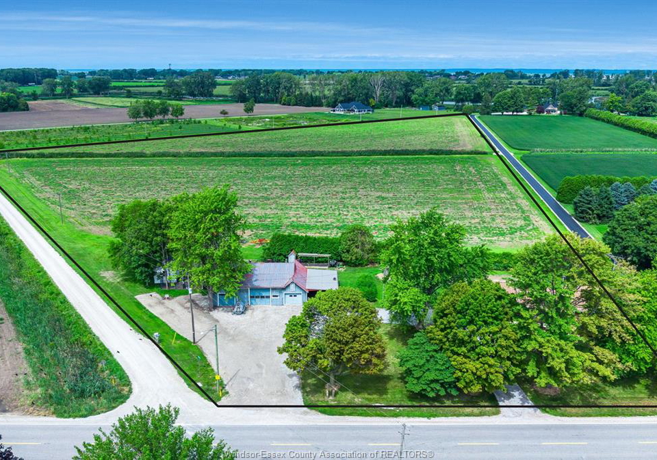 21300-tecumseh-road-tilbury-north-ontario-26020129