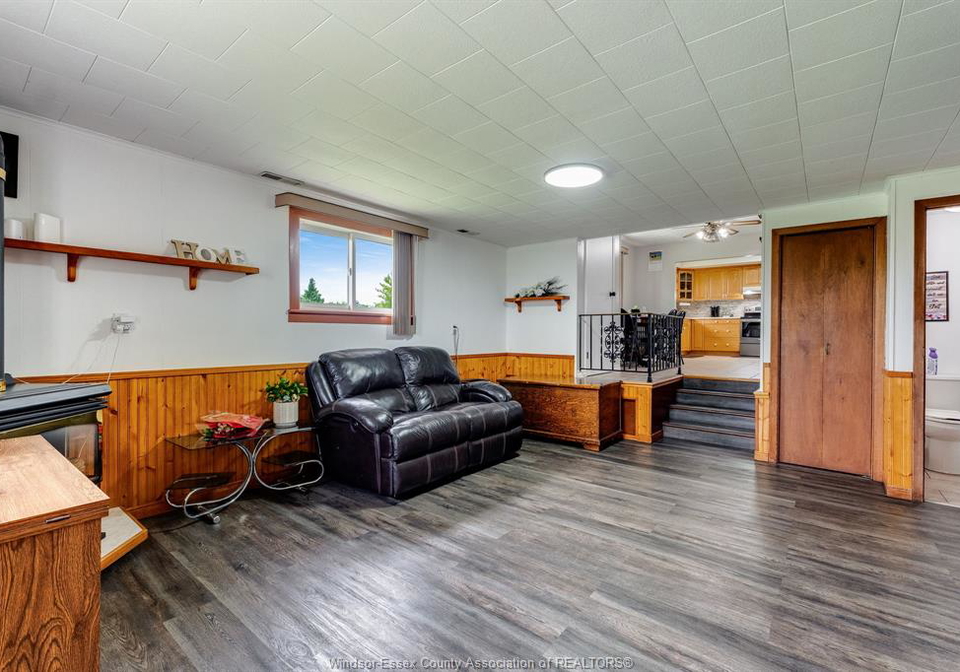 21300-tecumseh-road-tilbury-north-ontario-26020129