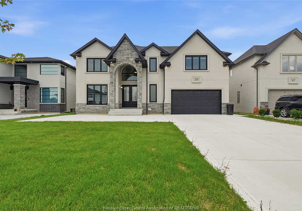335-benson-court-amherstburg-ontario-26020140