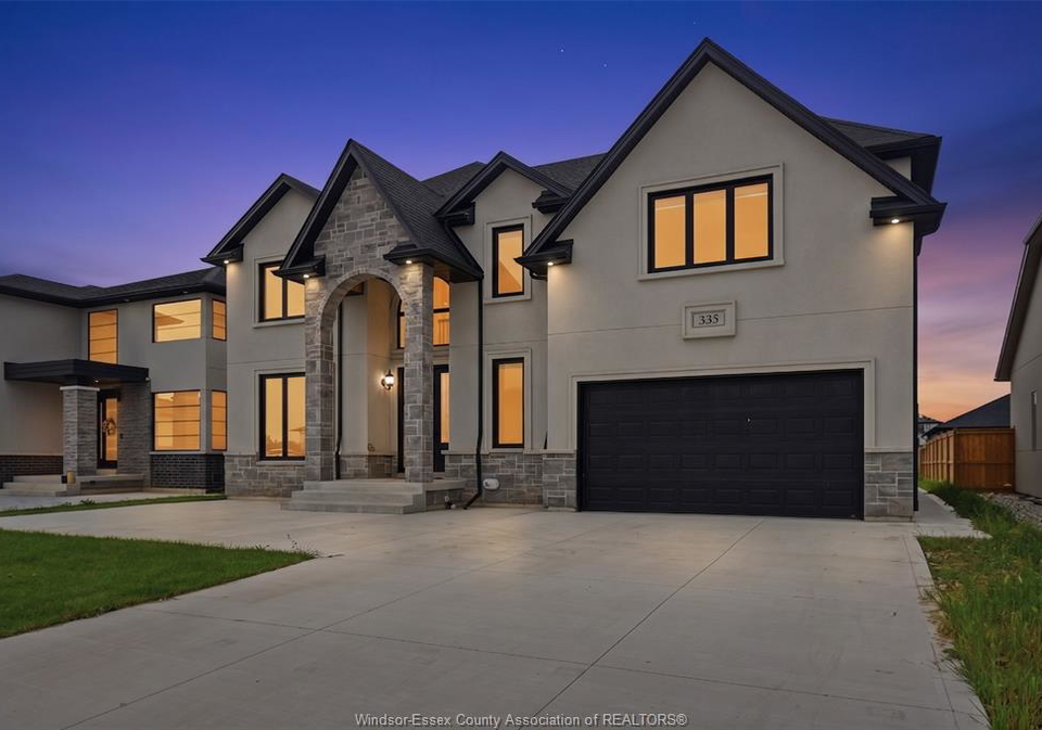 335-benson-court-amherstburg-ontario-26020140