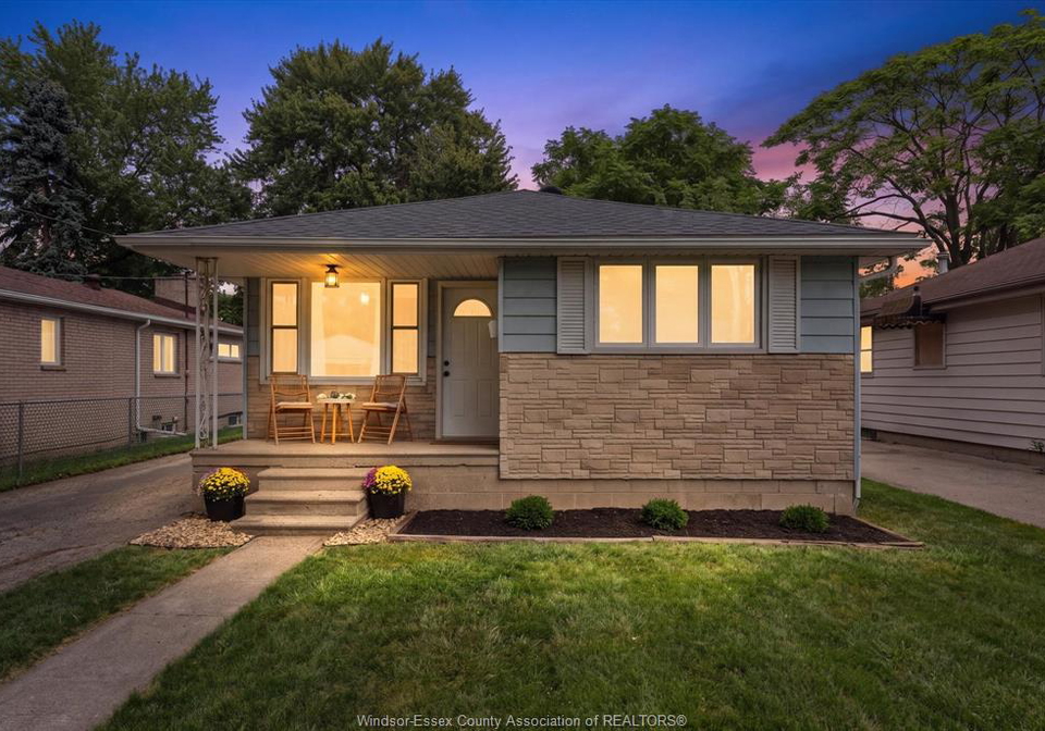 1776-glendale-avenue-windsor-ontario-26020144
