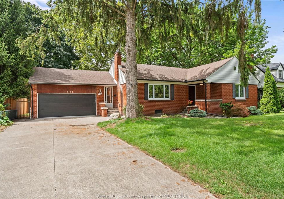 3325-church-street-windsor-ontario-26020152