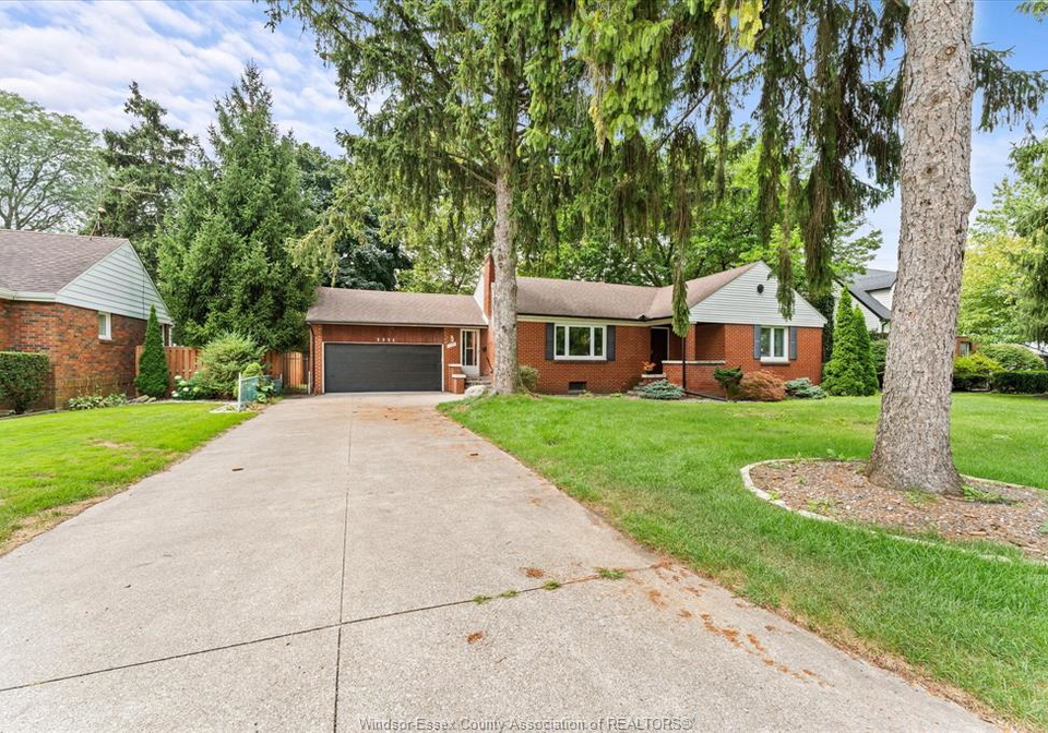 3325-church-street-windsor-ontario-26020152