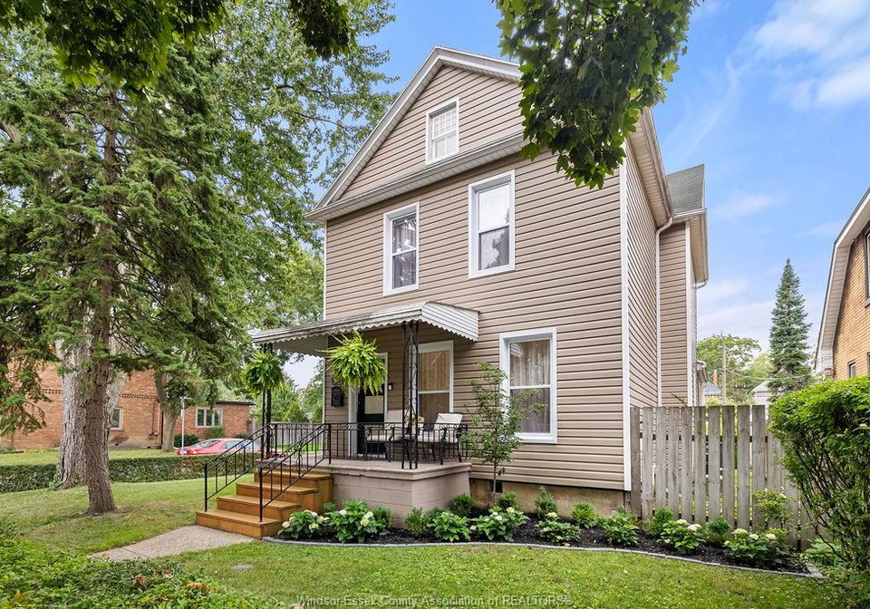 797-monmouth-road-windsor-ontario-26020154