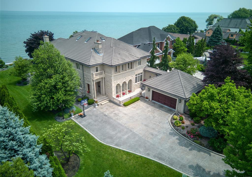 300-elmgrove-drive-lakeshore-ontario-26020161
