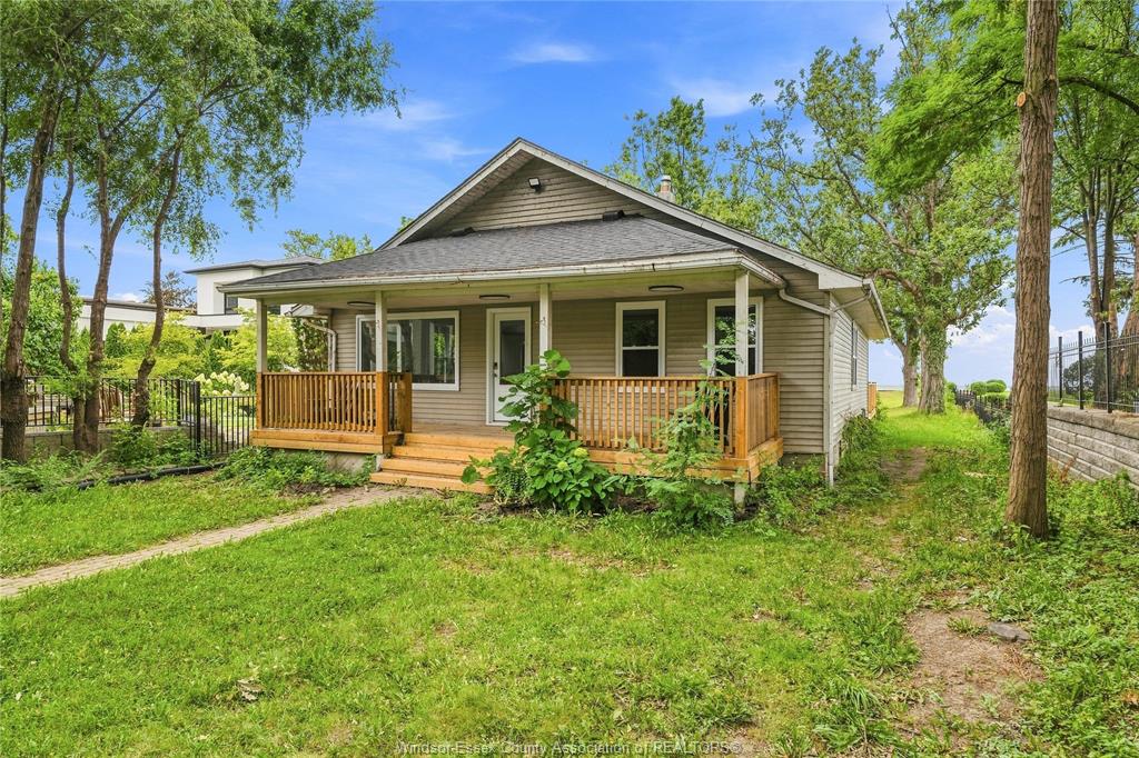 546-pearl-lakeshore-ontario-26020165