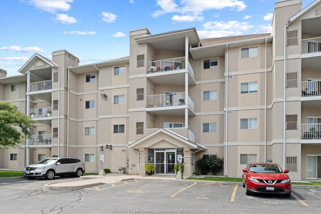 1655-grand-marais-road-west-windsor-ontario-26020189