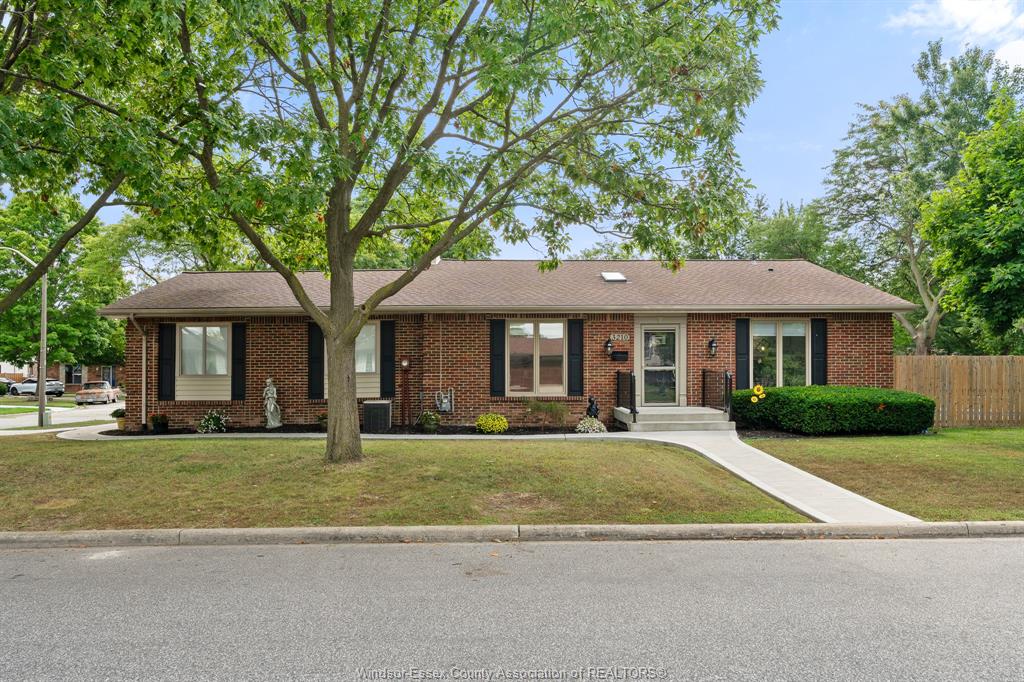 3210-halpin-road-windsor-ontario-26020194