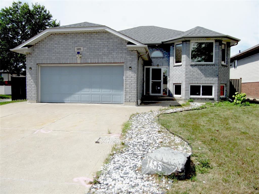 1495-clover-avenue-windsor-ontario-26020195
