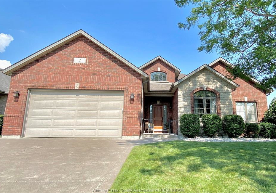 2-primrose-kingsville-ontario-26020203