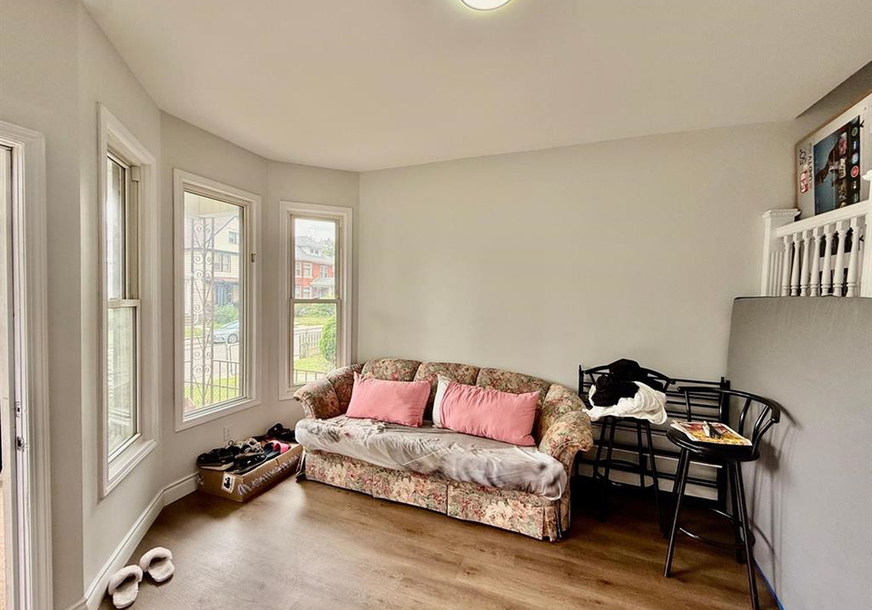 722-dougall-avenue-windsor-ontario-26020218