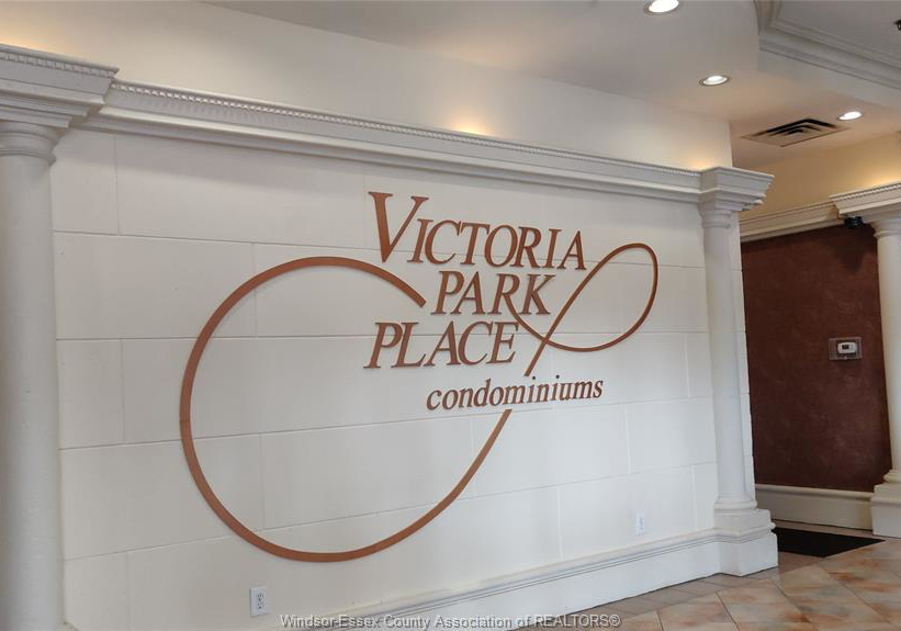 150-park-windsor-ontario-26020219