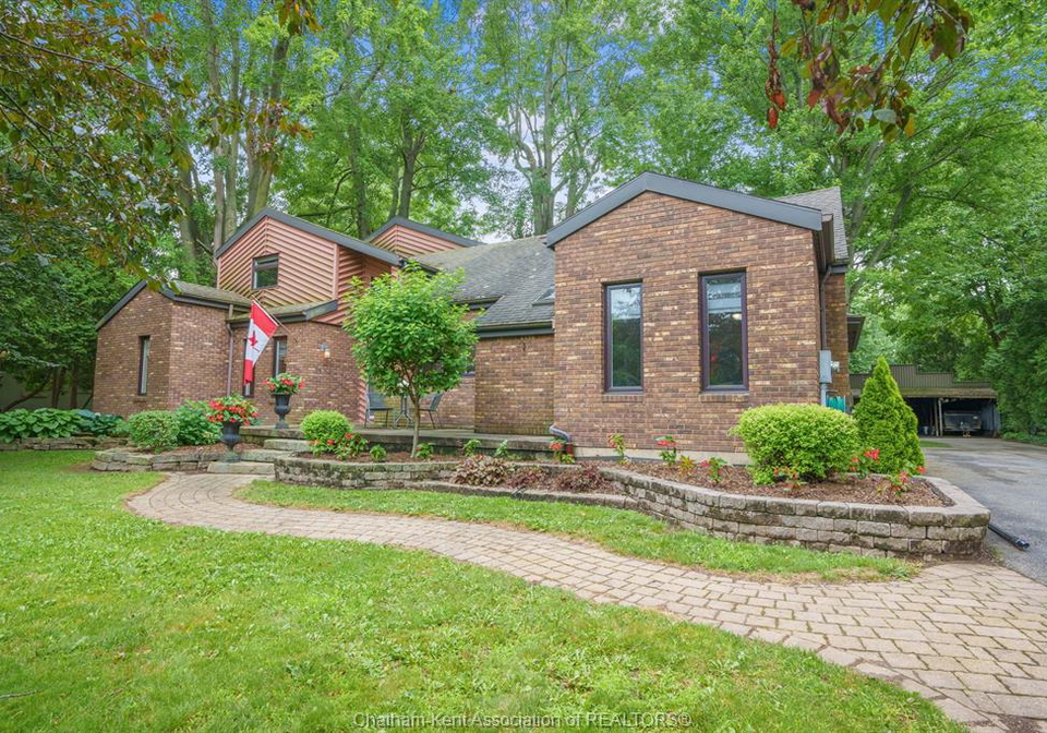 22780-creek-road-chatham-ontario-26020224
