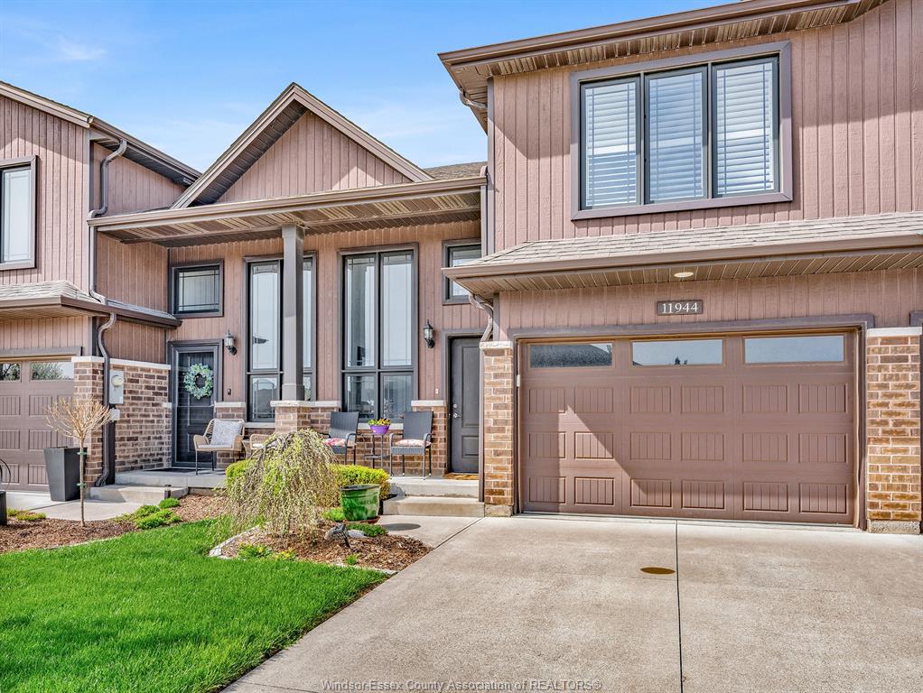 11944-thistledown-windsor-ontario-26020229