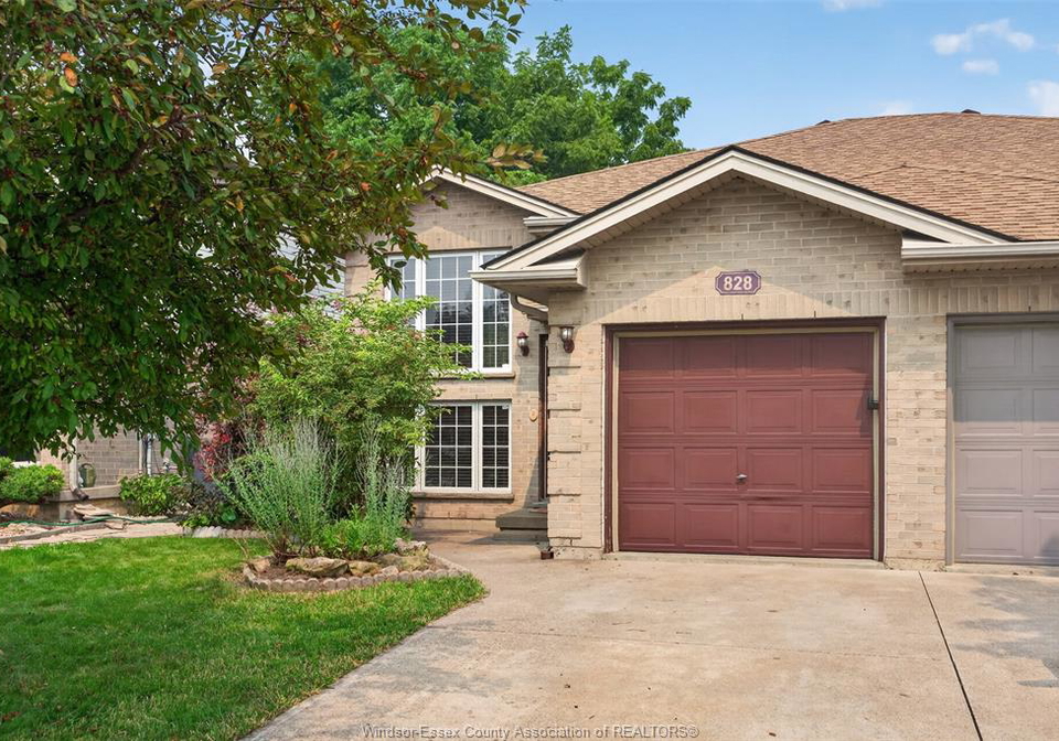 828-michael-drive-tecumseh-ontario-26020251