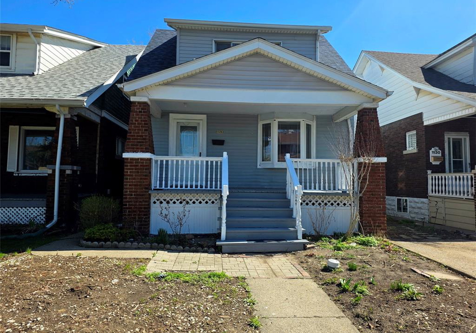 1126-louis-avenue-windsor-ontario-26020261