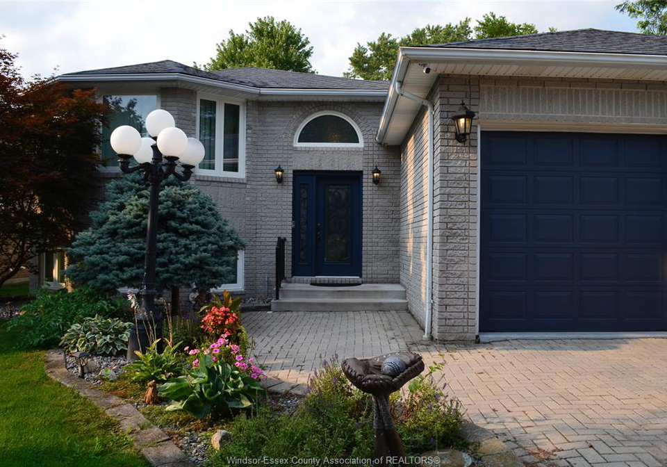 1270-woodmount-crescent-lasalle-ontario-26020265