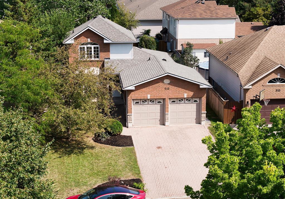 916-lemonwood-windsor-ontario-26020291