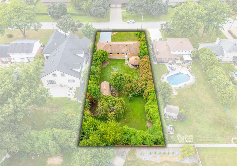 970-morand-street-windsor-ontario-26020292