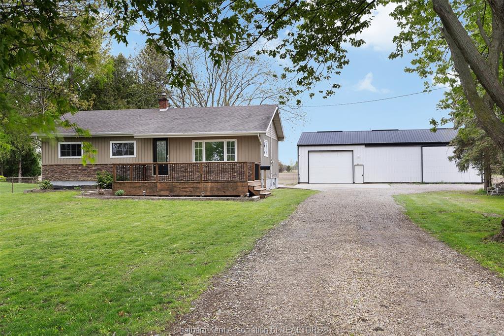 864-mcnaughton-avenue-east-chatham-ontario-26020304