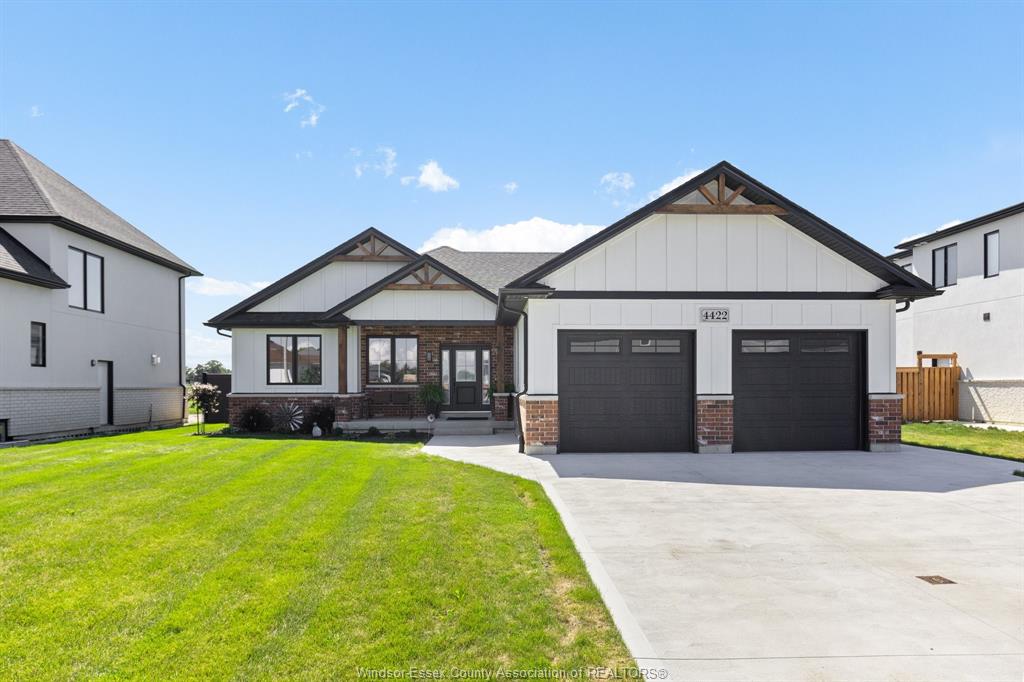 4422-belmont-lakeshore-ontario-26020311