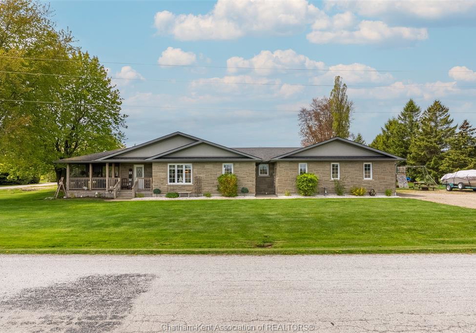 18400-marine-park-drive-morpeth-ontario-26020317