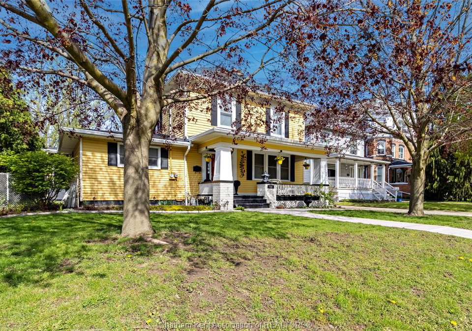 335-wellington-street-west-chatham-ontario-26020323