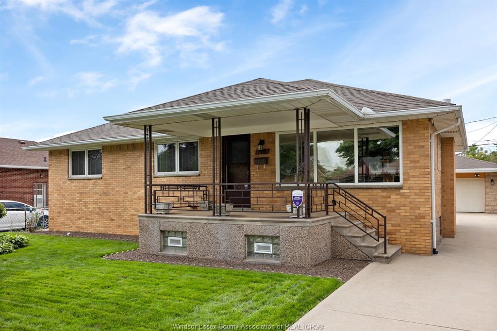 1459-partinton-avenue-windsor-ontario-26020327
