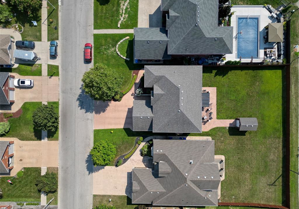 201-ellison-leamington-ontario-26020333