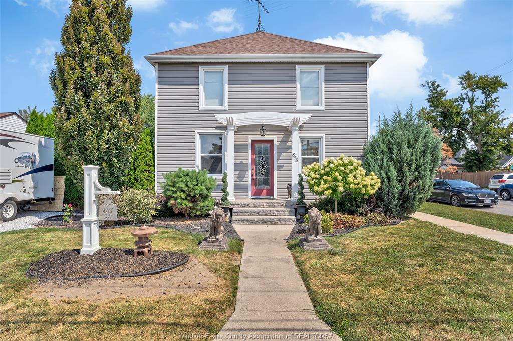 858-lesperance-tecumseh-ontario-26020336