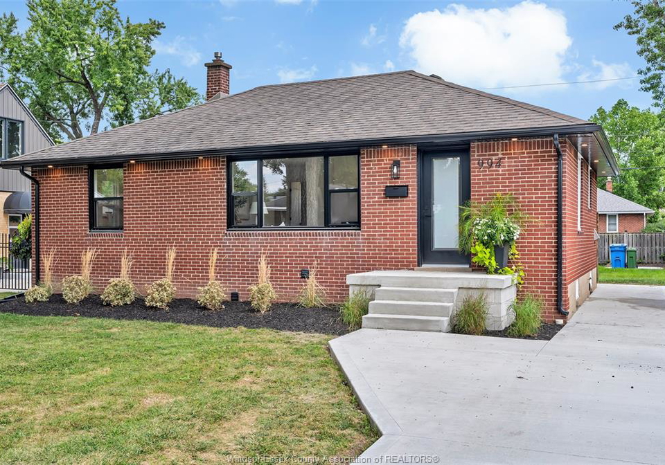 994-isabelle-windsor-ontario-26020338
