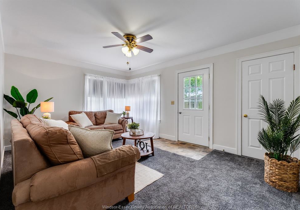115-victoria-avenue-kingsville-ontario-26020396