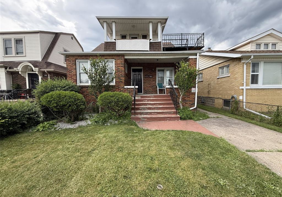 1039-parent-avenue-windsor-ontario-26020410