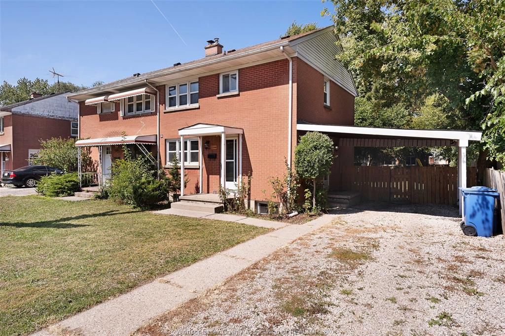 2244-vercheres-avenue-windsor-ontario-26020416