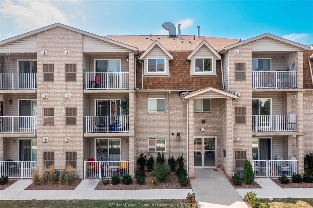 1323-langlois-avenue-windsor-ontario-26020423