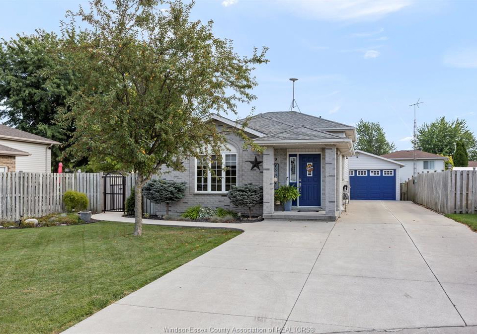 9-regal-tilbury-ontario-26020425
