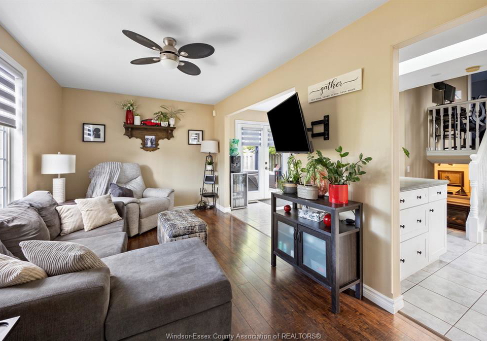 9-regal-tilbury-ontario-26020425