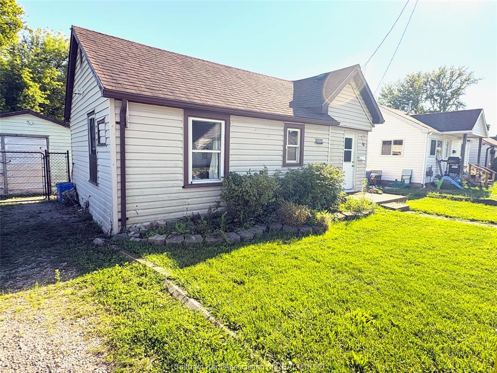 16-wills-street-wallaceburg-ontario-26020426